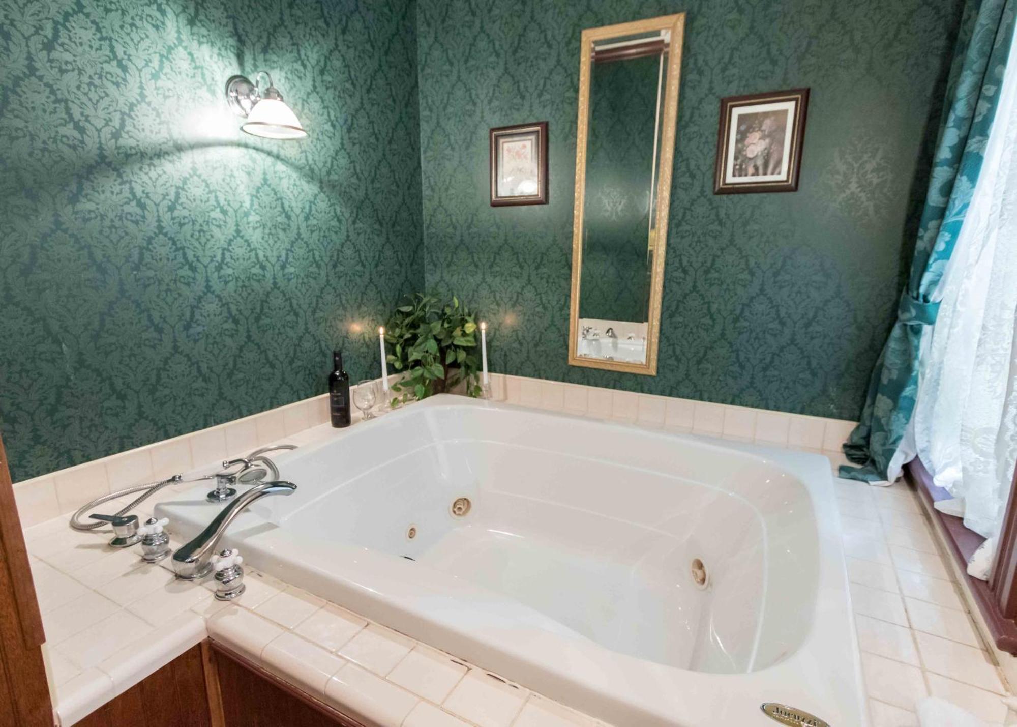 The Globe Inn East Greenville Номер фото